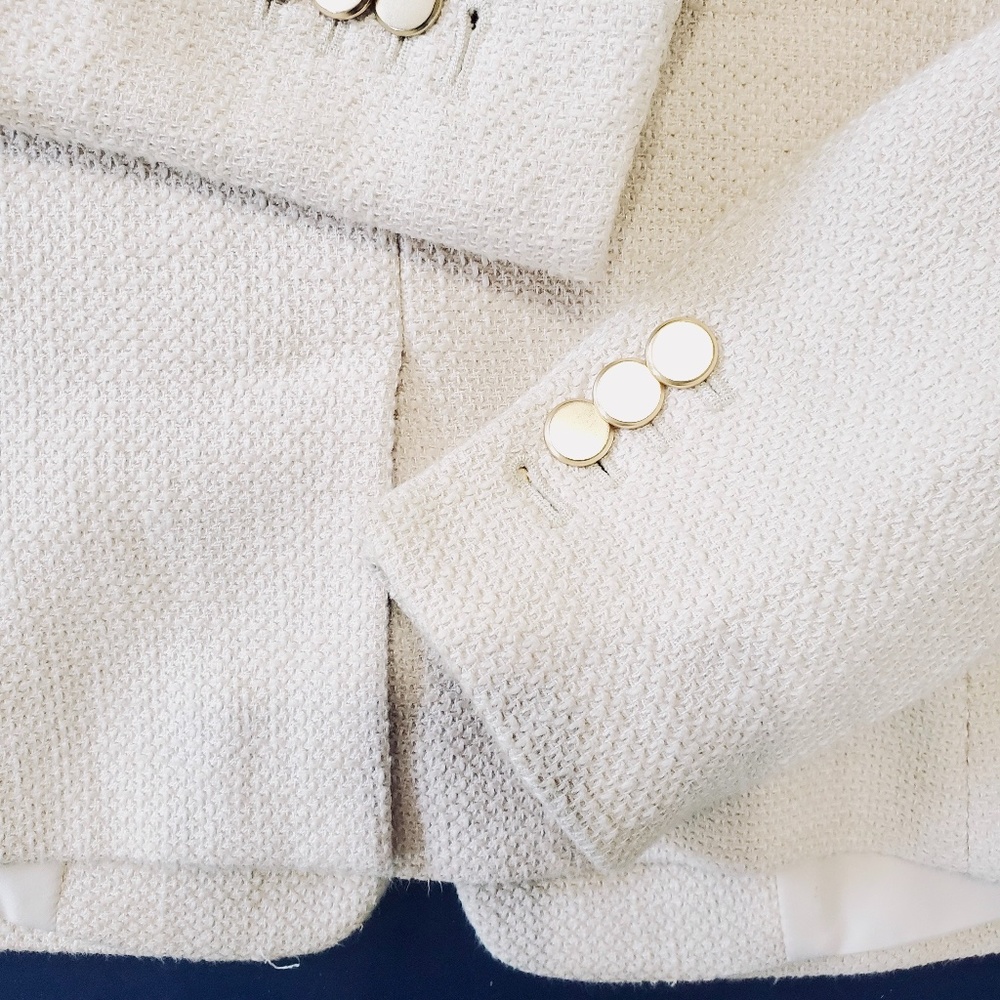 Ann Taylor Cream Blazer - Picture 5 of 15